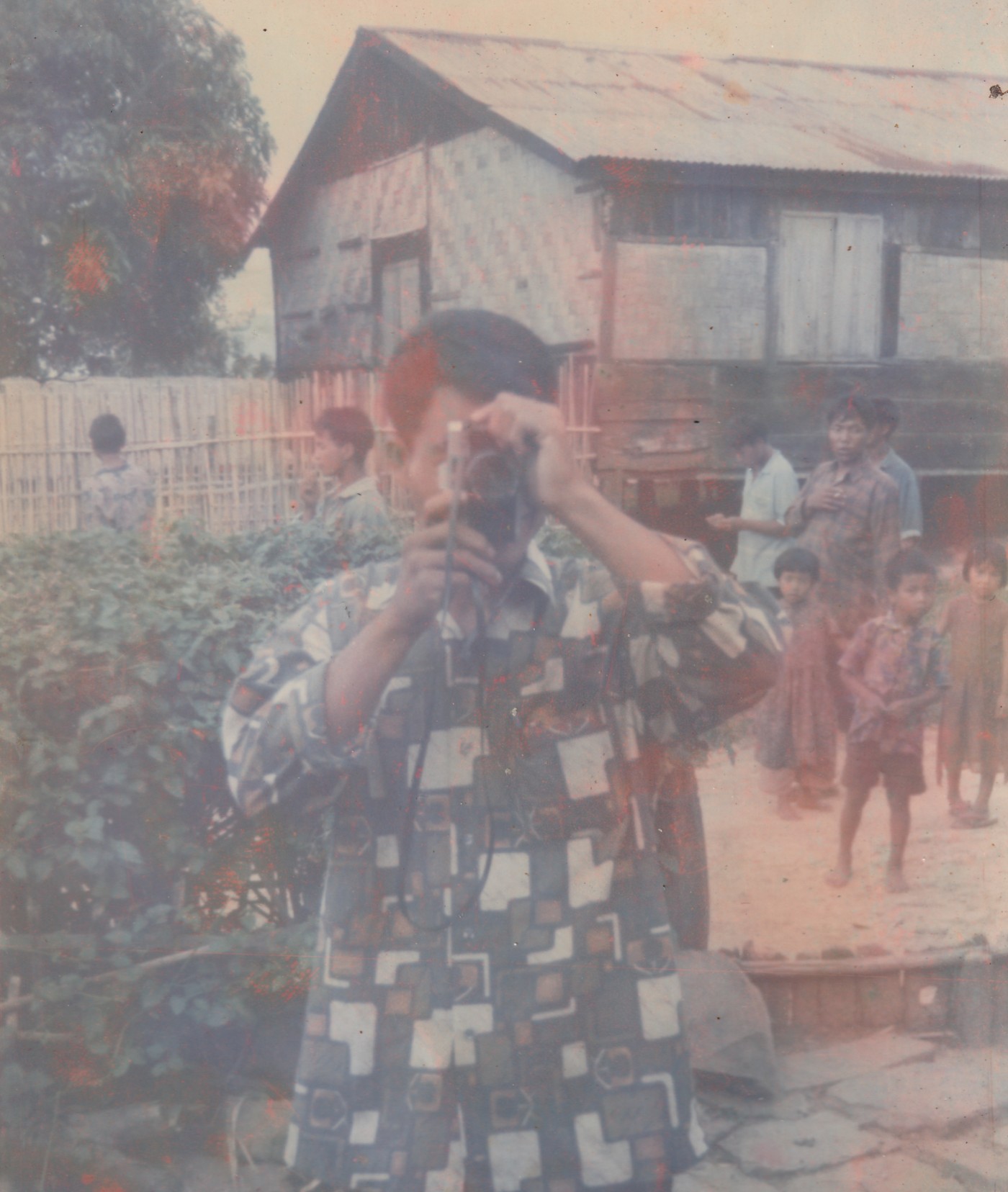 Documenting an Era with a Camera 